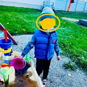 Toddler Canada Goose Vest. Good condition. Size 4-5T